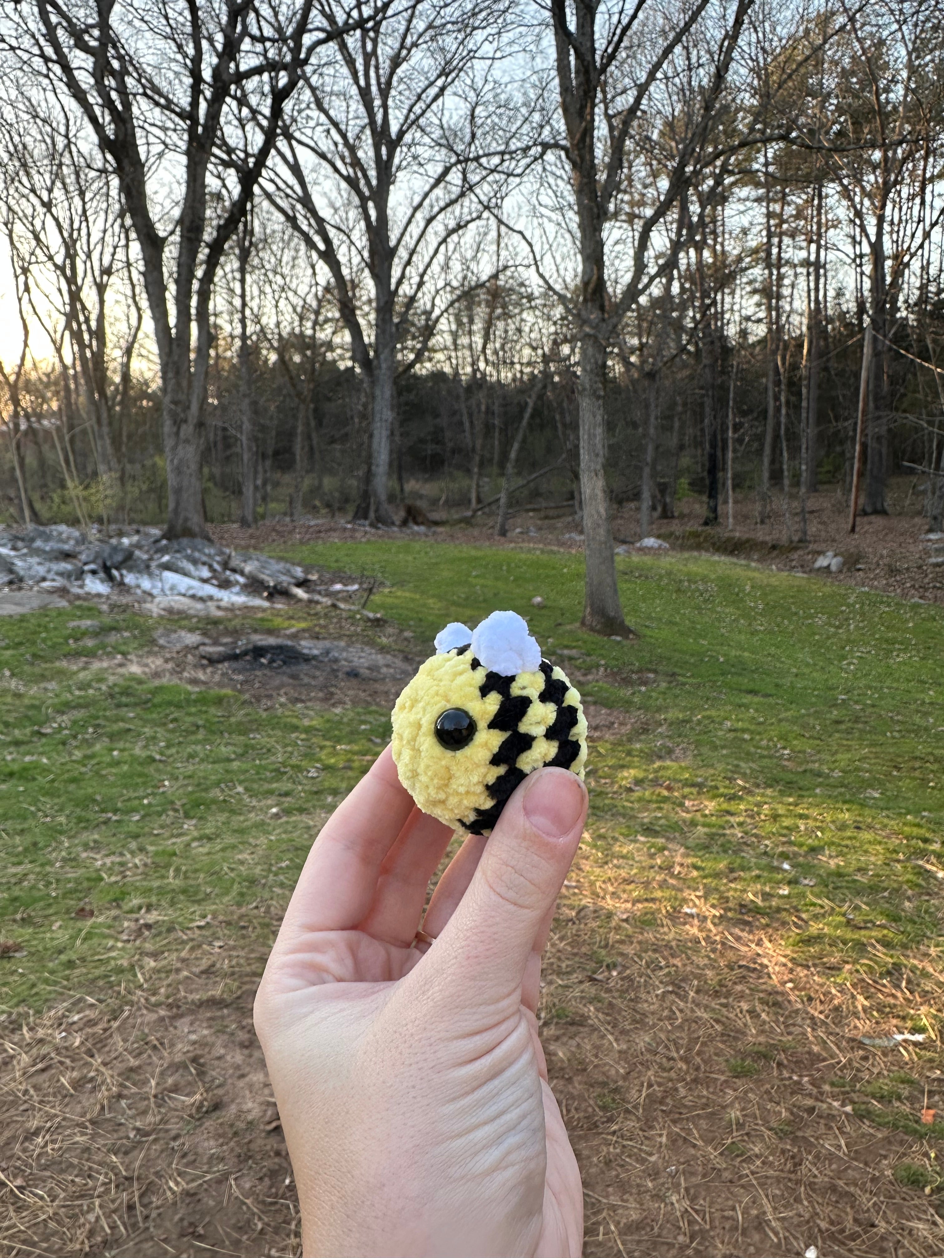 Mini bee