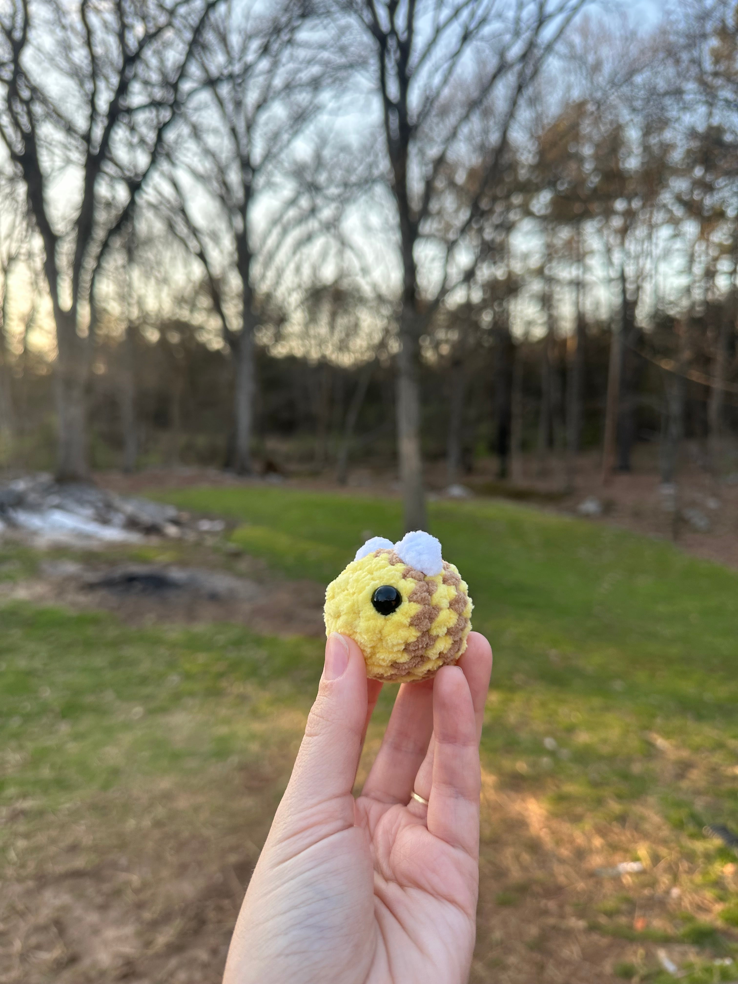 Mini bee